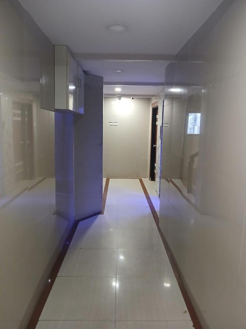 Blossoms Room Hotel Alekhya Residency- Luxury Lollection Hyderabad Exteriör bild